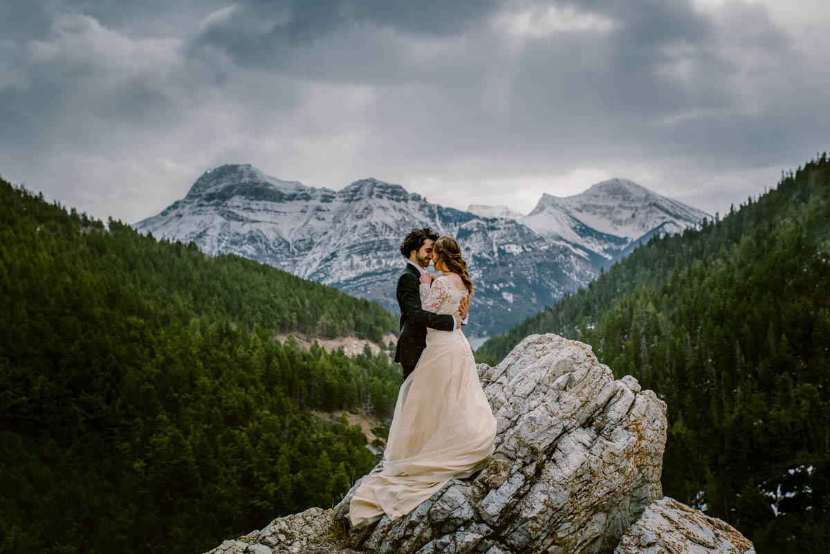mountain desitination wedding photography